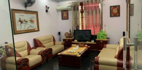 Bán nhà mặt phố Mạc Hiển Tích, TP HD 81m2, mt 4.5m, 4 tầng, hướng Nam, gara, giá