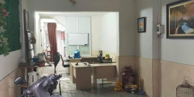 Gia Đình cần bán gấp Nhà Cầu Giấy DT 46m 3T MT 3.4m Giá Chỉ 5 tỷ