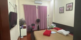 Siêu phẩm TT Đống Đa – Trên 40m2 – Giá dưới 100 triệu/m2 – Ngõ 3m thông tứ phía