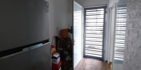 Muốn bán căn hộ tập thể (tầng 4), sổ đỏ 45m2.