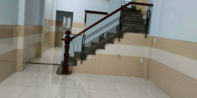 Cần tiền bán gấp nhà hóc môn 52m2 giá 850 triệu lộ 4m