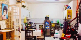 Hẻm 3.5m - 30m2 - 4 tầng - chỉ 5.5 tỷ TT Quận 10 Nguyễn Tri Phương