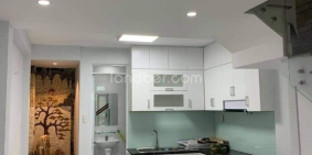 Quận 10 - 5 Tầng BTCT - Sát mặt tiền - Hiệu suất cho thuê cao - Nhà đẹp