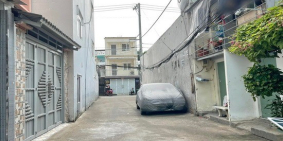 Giá Siêu Rẻ - Nhà 1 Lầu HXH Gò Ô Môi, Phường Phú Thuận, Quận 7