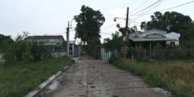 Đất thổ cư đường xe ô tô đậu trước đất đối diện khu công nghiệp Long Cang chỉ 7.