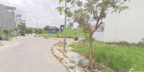 Bán gấp vị trí hot ngay sau trung tâm Vivo City, MT Lê Văn Lương, Q7, có sổ.