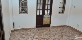 Hiếm!! nhà Đặng Văn Ngữ - 5m ra oto- ngõ thông- Chỉ 2,95 Tỷ- Nhà 5 tầng ở luôn