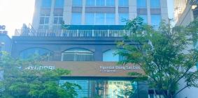 View Tầng 8 cao nhất tòa nhà, nhìn view sân bay Tân Sơn Nhất