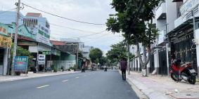 MẶT TIỀN KD ĐƯỜNG 15M KHU TÊN LỬA, 4X20M, 4 TẦNG, VỈA HÈ 4M, 9.8 TỶ, 0886880910