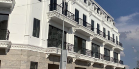 Nhà 1 Trệt 3 Lầu kiên cố, 85m2, đường oto, ngay trung tâm chợ huyện Thới Lai