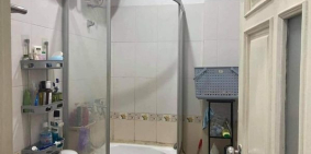 Bán Nhà Cầu Giấy Ngõ To Hơn Phố. Nhà mới đẹp. 41m, 5 tầng. Giá 5,45 tỷ