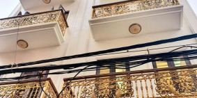 Nhà Đẹp – Ô Tô Đỗ Cửa Ở Ngay – Bạch Mai – 4.3 Tỷ - 37m2 – MT: 4m.