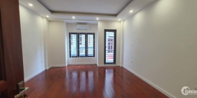 Bán nhà Cổ Nhuế, nhà đẹp, 10m ra Oto, 42m2 giá 3.55 tỷ