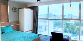 Cho thuê căn hộ full nội thất cửa sổ lớn đầu đường Lâm Văn Bền quận 7