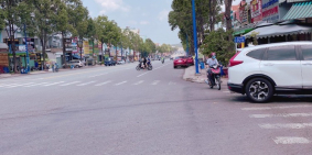 Tôi Có Lô Đất 300m2 (10x30),Giá 2 tỷ 250, Đối Diện Siêu Thị,Vị Trí Đông Dân 85%