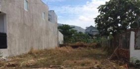 Đất Thổ Cư 80m2 – Giá 575TR, SHR, Gần KCN Tân Đô –Đức Hòa LH :LH:0909675911