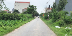 90m2 đường 7.5m đang mở rộng 10m. nằm chục chính xã