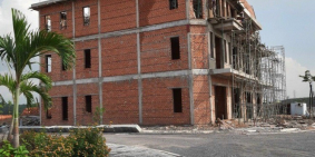 Cần bán đất ngay chợ đối diện Khu Công Nghiệp Sông Mây!