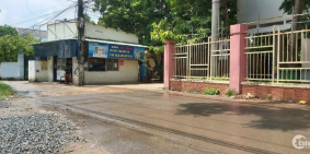 bán lô đất giá rẻ phước tân gần cổng 11 850tr SR TC đường OTO