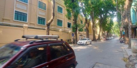 Bán nhà mặt ngõ, DT 45m, 5T, MT 3.5m, giá 5.5 tỷ, Xuân Đỉnh.