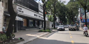 Cho thuê nhà mặt tiền đường Phạm Ngọc Thạch. Phường 6. Quận 3