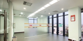 Big sale mùa dịch - Văn phòng sang chảnh giá yêu thương