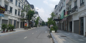 Tôi bán gấp nhà liền kề La Casta 2 mặt đường gần công viên 79m2 chỉ 8.338 tỷ.