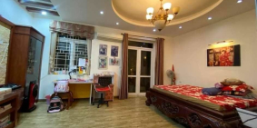 Mặt phố cổ Hàng Cót, Hàng Gà gần ngã tư Hàng Mã, lô Góc 55m2 chỉ 39.9 tỷ.