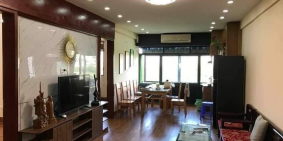 Nhà tập thể tầng 5 cần bán tại hồ Đền Lừ, quận Hoàng Mai, 84.4m2.