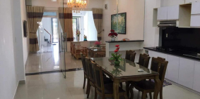 Chính chủ bán nhà 3 tầng 10 pn Mt Nguyễn Cơ Thạch. Đà Nẵng ngay gần Trường Sa