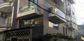 Lô góc hẻm xe tải tung tăng,vỉa hè 2m, 5 tầng lung linh P.14,GV giá mùa dịch.