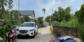 Lô đất chào bán với giá 4,1tr/1m2 139.1m2 Xuân Khanh Sơn Tây Hà Nội LH:058622999