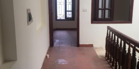 Bán nhà Cực lớn, DT 95m, MT 4,33m, Ô tô, Thang máy, Ngõ thông, Giáp Bát