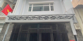 Chính chủ bán nhà đẹp 5 tầng tặng nội thất 40m2 HXH gần 4m, Phan Xích Long 6.9tỷ