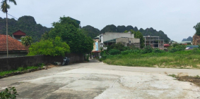 9xx triệu sở hữu ngay ô đất ~90m2 Km7- Quang Hanh- Cẩm Phả-3 ô tô đỗ cửa