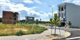 Bán đất Vĩnh Tân, MT DT742, cách chợ Vĩnh Tân 500m, TC 70m2