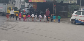 Cần tiền bán gấp mảnh đất đường Khuất Duy Tiến, ô tô tránh, kinh doanh 120m2,