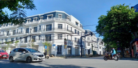 Nhà Phố Kinh Doanh Trung Tâm Thành Vinh