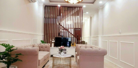 Nhà mặt phố ở hay kinh doanh tốt,đặc biệt mùa dịch đang có nhiều ưu đãi hấp dẫn