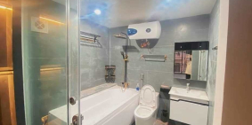 Tôi bán nhà mặt phố Nguyễn Hữu Thọ view hồ Linh Đàm 80m2x5T chỉ 18.9 tỷ.