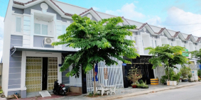 Nhà mặt tiền. Nhiều ưu đãi hấp dẫn cho khách mua nhà trong mùa dịch