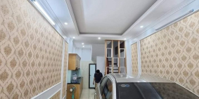 Bán nhà đường Phùng Chí Kiên, Cầu Giấy 33m x 6T, Ô tô, Kinh doanh