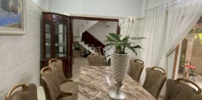 Bán Gấp nhà QUỐC TỬ GIÁM - dt 70m2 6 tầng  mặt tiền rộng 5m  Giá tốt chỉ hơn 6 t