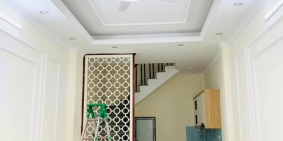 BÁN NHÀ ĐẸP PHỐ THẠCH BÀN LONG BIÊN 33.2m2 GIÁ CHỈ 3 TỶ