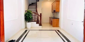 Chính Chủ Bán Nhà 5 tầng 1 Tum .Tại  Đường Thạch Bàn Long Biên Hà Nội.