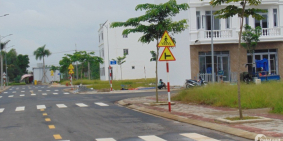 cần bán lô đất liền kề vsip2 kinh doanh buôn bán được