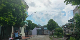 Bán ô đất khu chợ tạm Cẩm Đông - đối diện cổng trường Ngô Quyền - Cẩm Phả