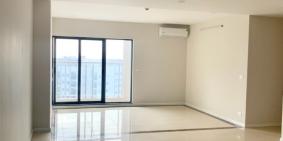 bán nhanh căn 2 ngủ 2 vệ sinh tầng 26 ban công hướng Đông