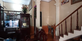 CĂN ĐẸP Trần Thái Tông, 33 m2, 3 tầng, Mt 4.7, 2.7 tỷ. Cầu Giấy. Kinh doanh.