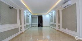 Bán nhà Đống Đa, mặt phố Nguyên Hồng. Vỉa hè, Ô tô, kinh doanh. 95m2 17tỷ